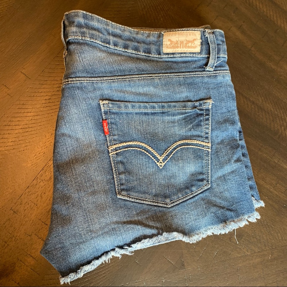 Levi’s Shorty Shorts size 13
